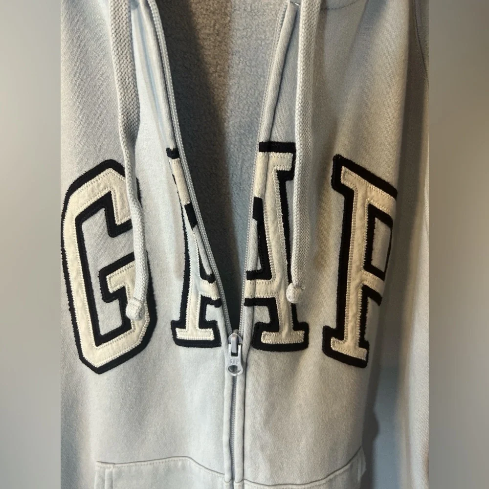 GAP Women's Light Blue Zip-Up Hoodie -Y2K Aesthetic - Picture 5 of 6